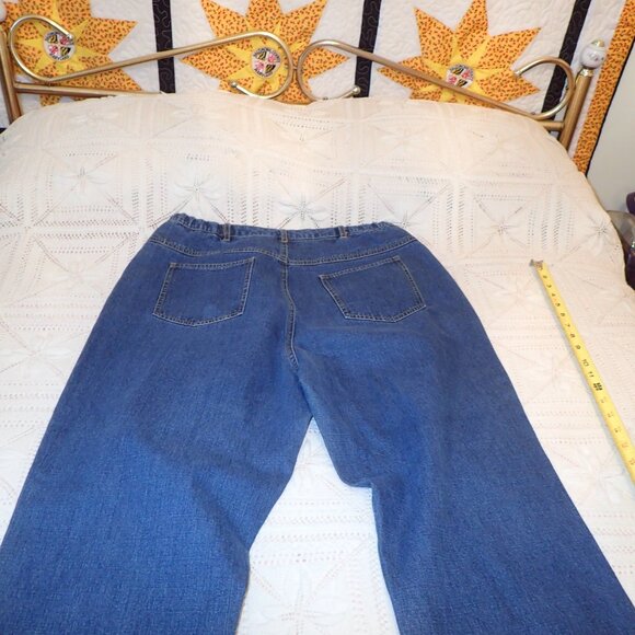 Chico's 'Size 3' beaded embellished Jeans - Picture 8 of 11